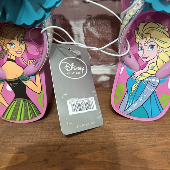 Disney Store Frozen Anna Elsa Platform Girls Sz 7/8 - Picture 4 of 6